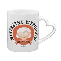 Kubek specjalnie dla babci z napisem i grafiką "Babcia mistrzyni wypieków" - uchwyt serce.