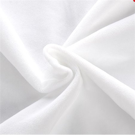 Pluszowa poduszka "Świąteczny renifer - znudzony" - milutka i mięciutka jak misio.