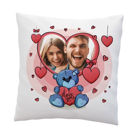 Poduszka dla zakochanych ze zdjęciem oraz napisem I love You.