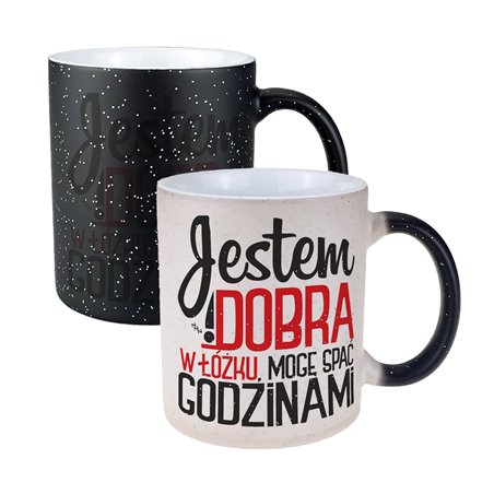 Kubek magiczny czarny z brokatem- świetny prezent dla kobiety " Jestem dobra w łóżku".