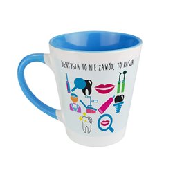 Kubek latte z napisem "Lekarz to nie zawód, to pasja".