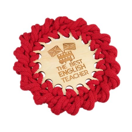 Zestaw: czerwona pleciona podkładka pod kubek oraz czerwona zakładka do książki- specjalnie dla nauczyciela.