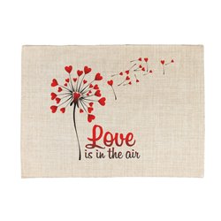 Podkładka lniana (z imitacji lnu) "Love is in the air".