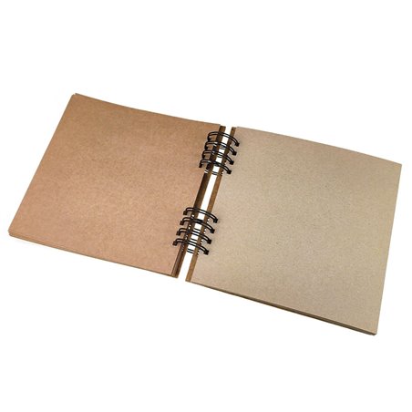 Album korkowy ( Scrapbook) do zdjęć na spirali 20,2 x 20,2 cm.