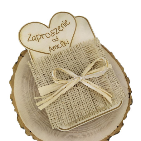 Przewiązka z juty do zaproszeń.