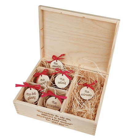 Niezbędnik dla ukochanej z grawerem.