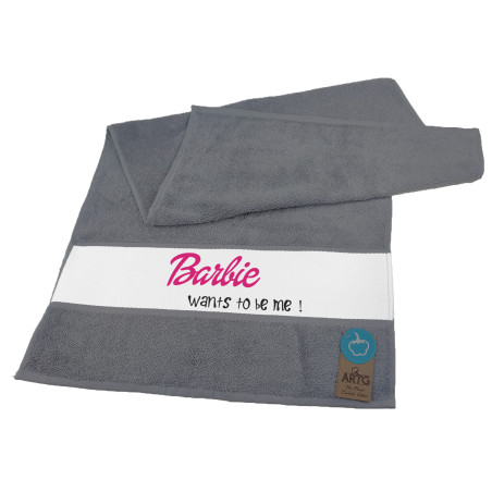Ręcznik 50 x 100cm dla kobiety- "Barbie want to be me!"- wybierz kolor.