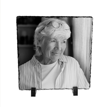 Płyta granitowa ze zdjęciem nadrukowanym w technologii sublimacji (niewyczuwalny, trwały nadruk) 20 x 20 cm.