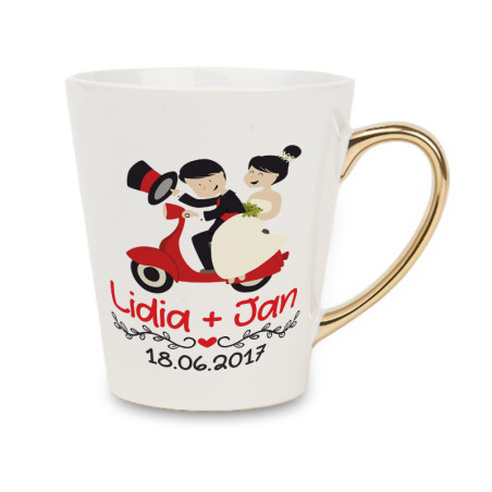 Biały kubek latte ze złotym uchwytem dla Młodej Pary- wzór z motorkiem.