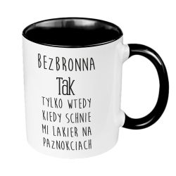 Kubek 330 ml kolorowy z grafiką "Bezbronna? Tak tylko...