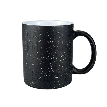 Kubek magiczny z informacją o ciąży "Najlepsza Mama awansuje na Najlepszą Babcię" - czarny z brokatem.