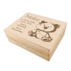 Niezbędnik z okazji narodzin dziecka - "Metryczka z Misiem".