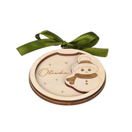 Personalizowana drewniana bombka świąteczna z bałwankiem – imię