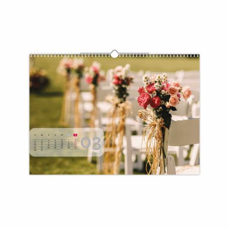 Foto kalendarz ze zdjęciami.