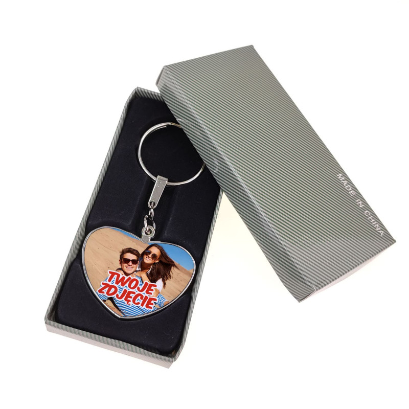 Metalowy brelok serce z 2 zdjęciami - idealny na prezent z okazji dnia matki, babci.