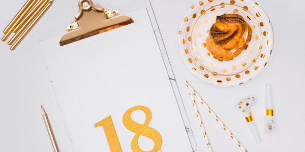 Prezent na 18 urodziny - stwórz go z nami ✨