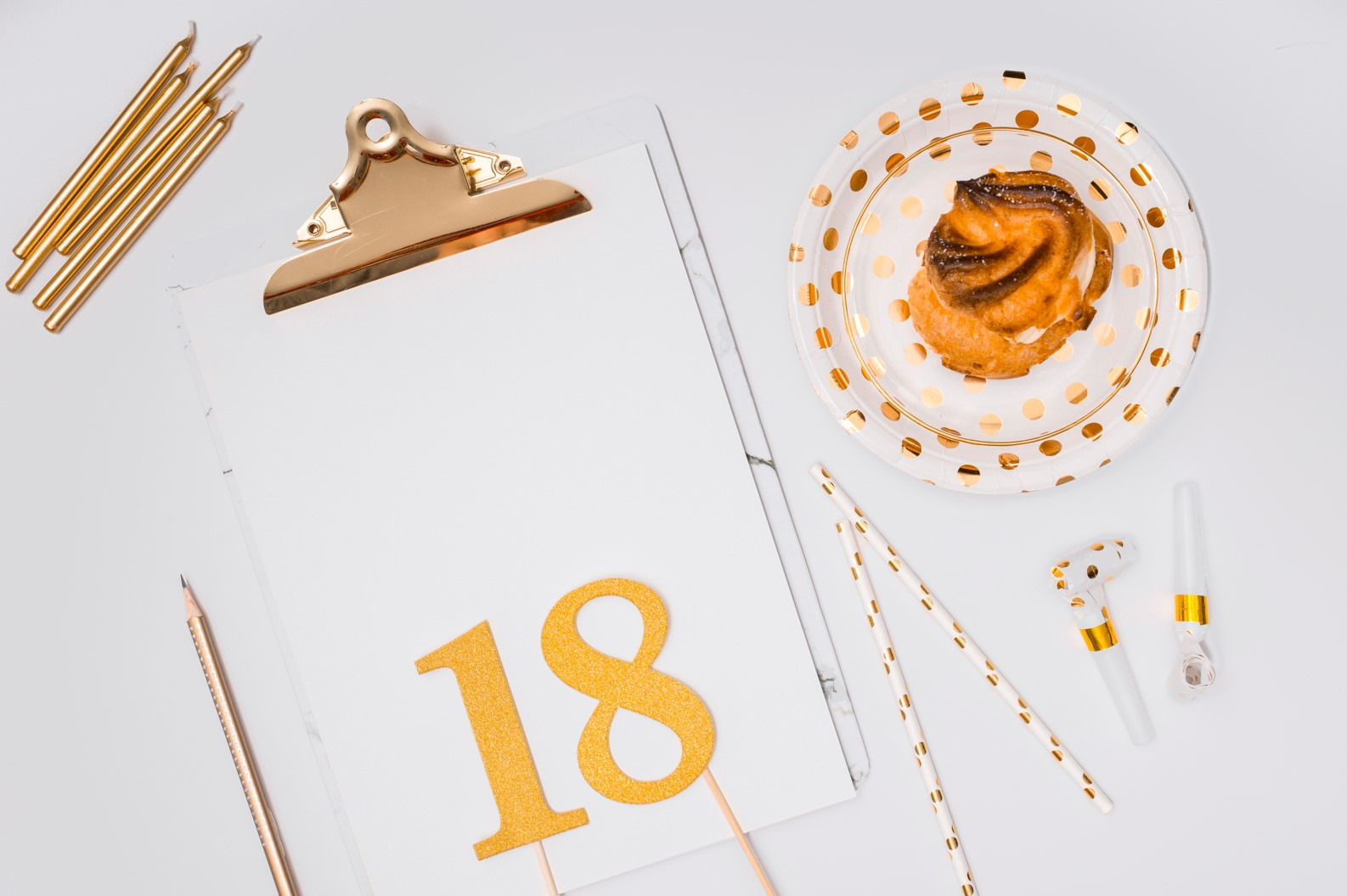 Prezent na 18 urodziny - stwórz go z nami ✨